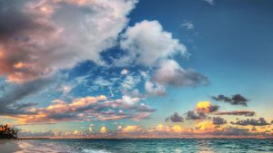 Wondrous Sky Over Azure Sea HD Desktop Background