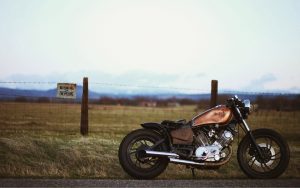 Motorcycle-Bobber-Fence-Wallpaper