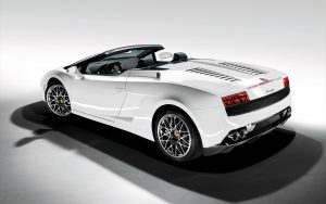 27-02-17-white-lamborghini-wallpaper6518