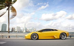 27-02-17-yellow-lamborghini-background9722