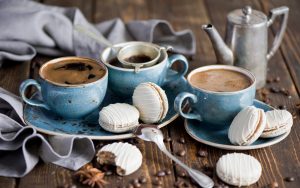 28-02-17-coffee-drink-cup-cookies-macaron-macaroon16299