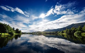 ---mountain-lake-reflection-10645