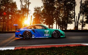 ---porsche--gt-falken-5255