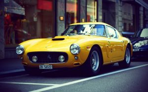 ---vintage-yellow-ferrari-classic-car-switzerland-parking-12751