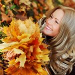 ---girl-autumn-leaves-9234