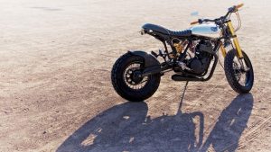 bike at desert motorcycle image hd