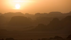 tassili n 039 ajjer 5120x2880 tassili najjer sahara desert sunrise 4k 6294